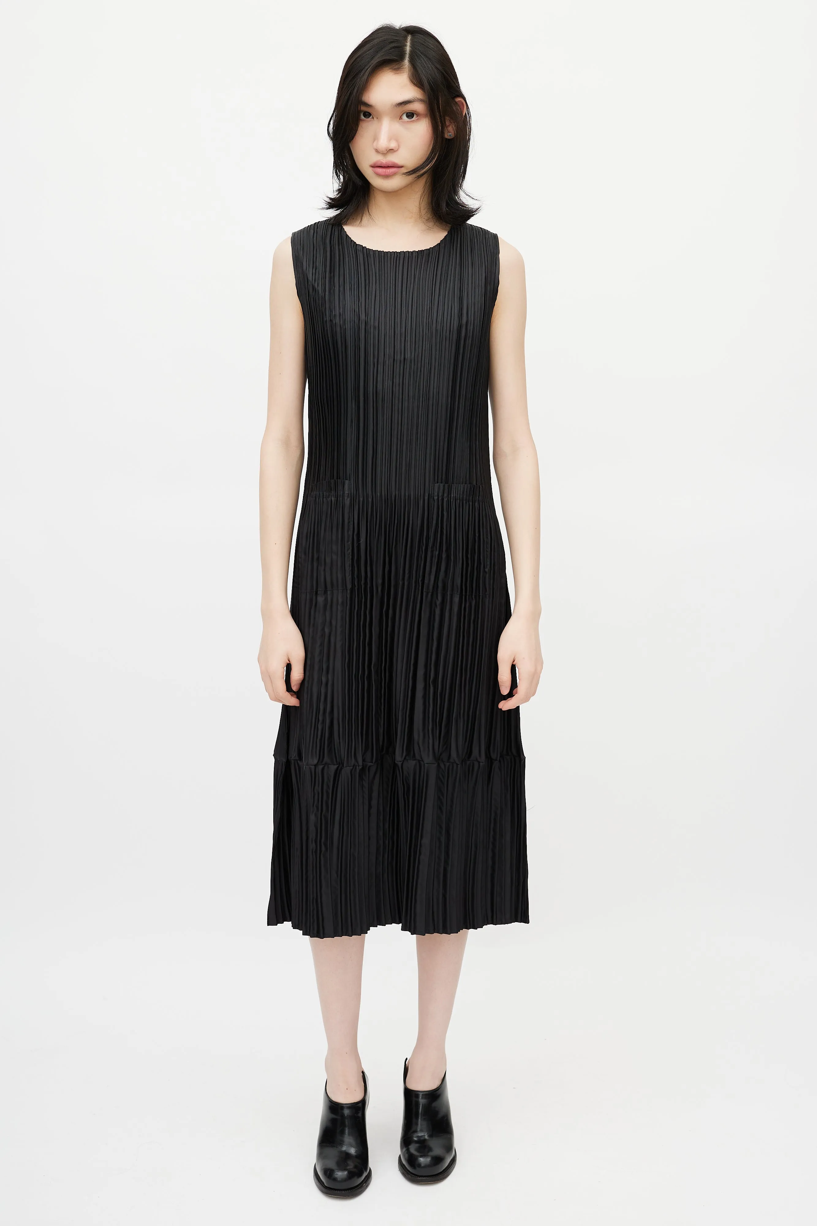 Black Pleated Dress