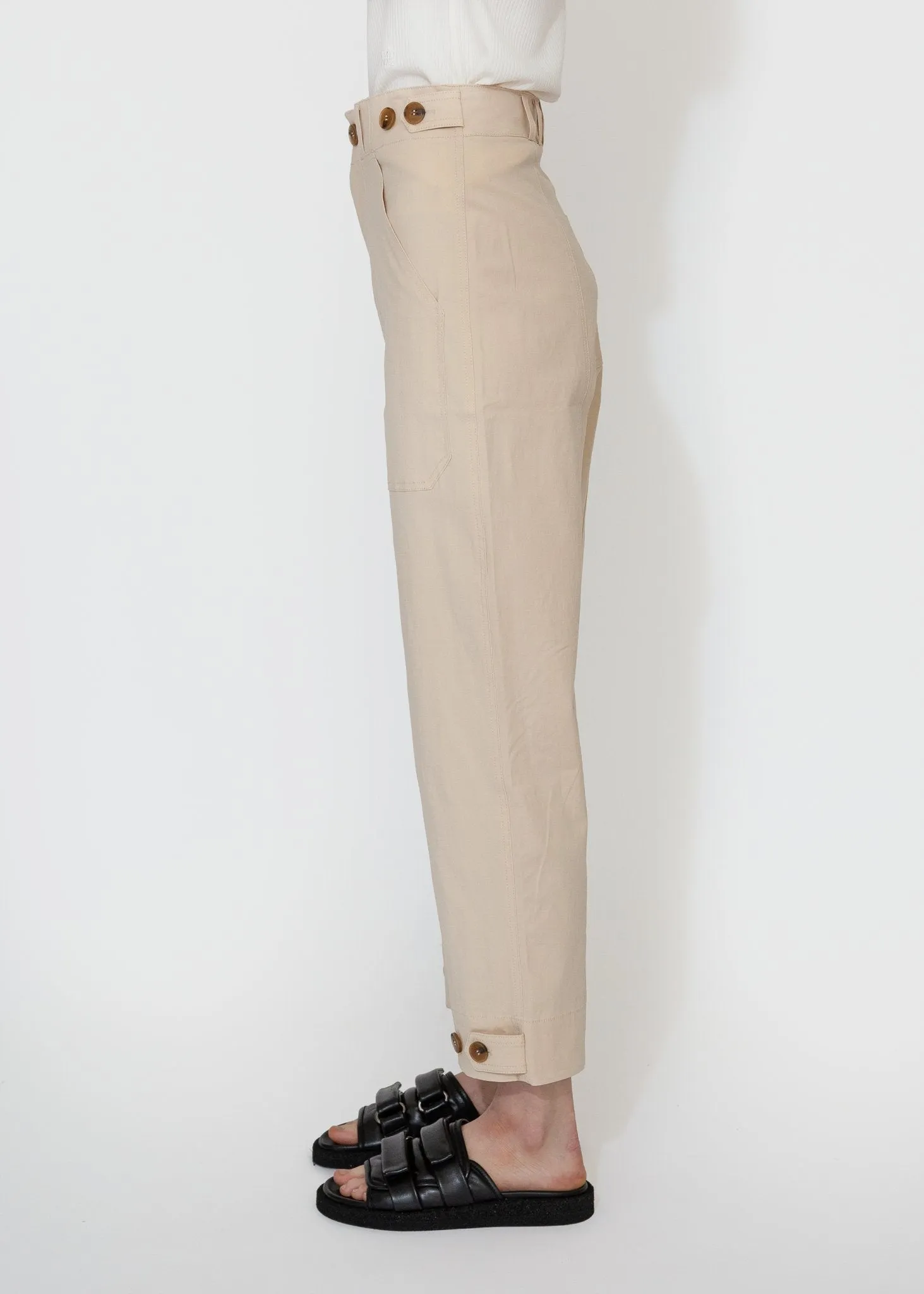 Cropped Workwear Pants in Light Beige