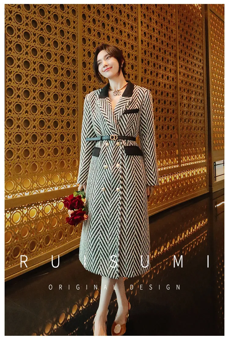 Design sense niche high-end black and white herringbone stitching classic suit collar  long coat- Duli