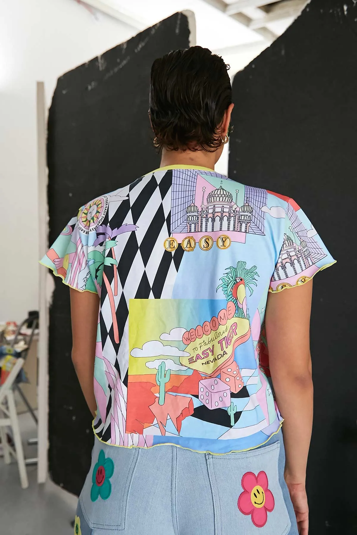 Dreamworld Cropped Tee