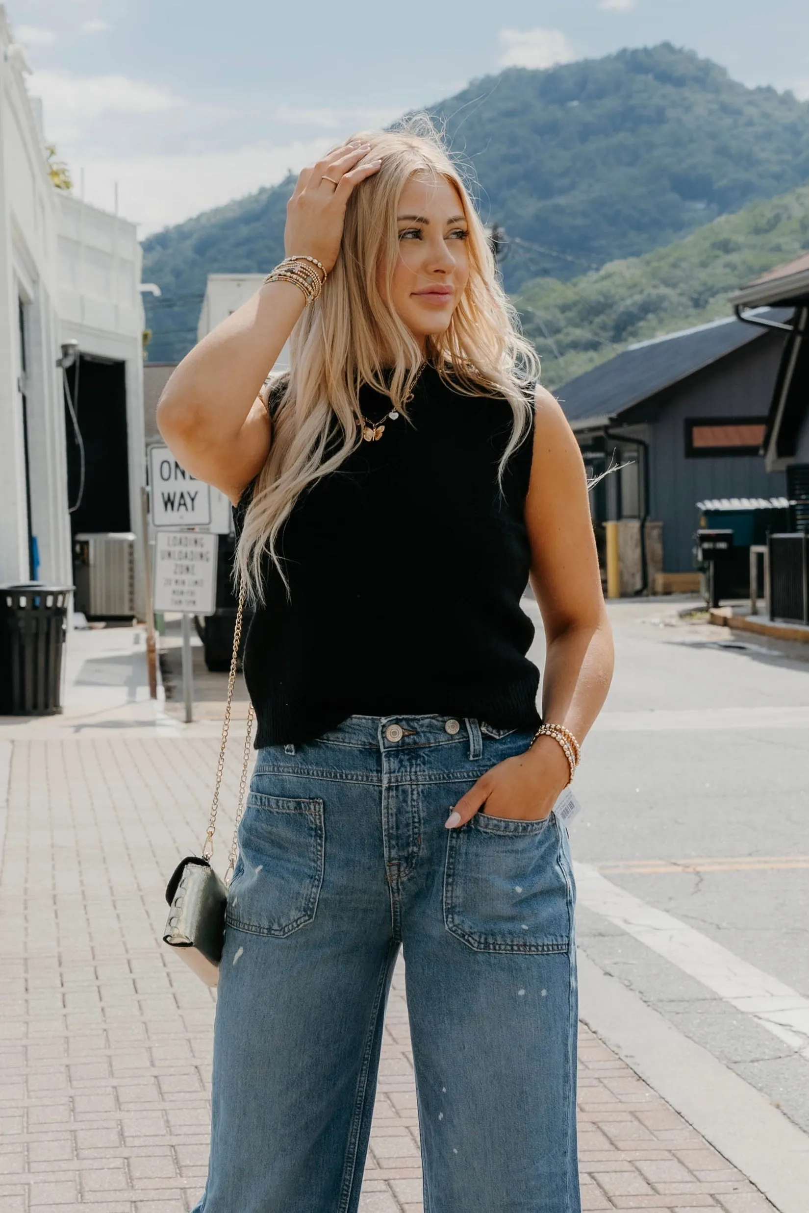 Emerie Sleeveless Cropped Sweater Top