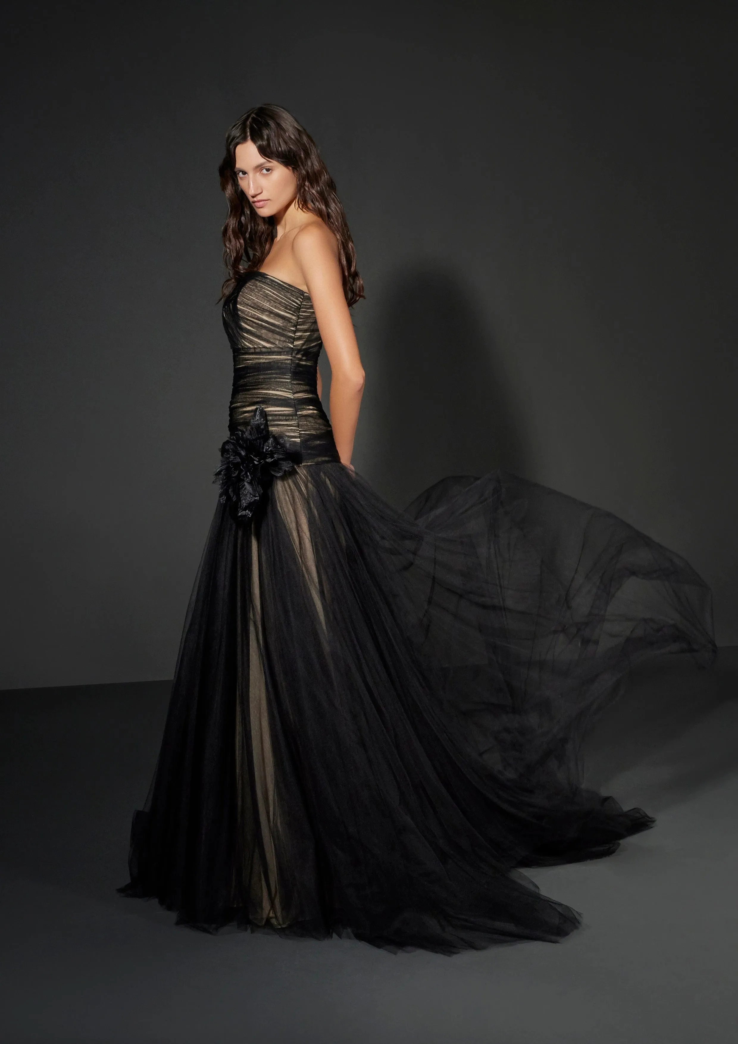 Vera Wang: Aloue