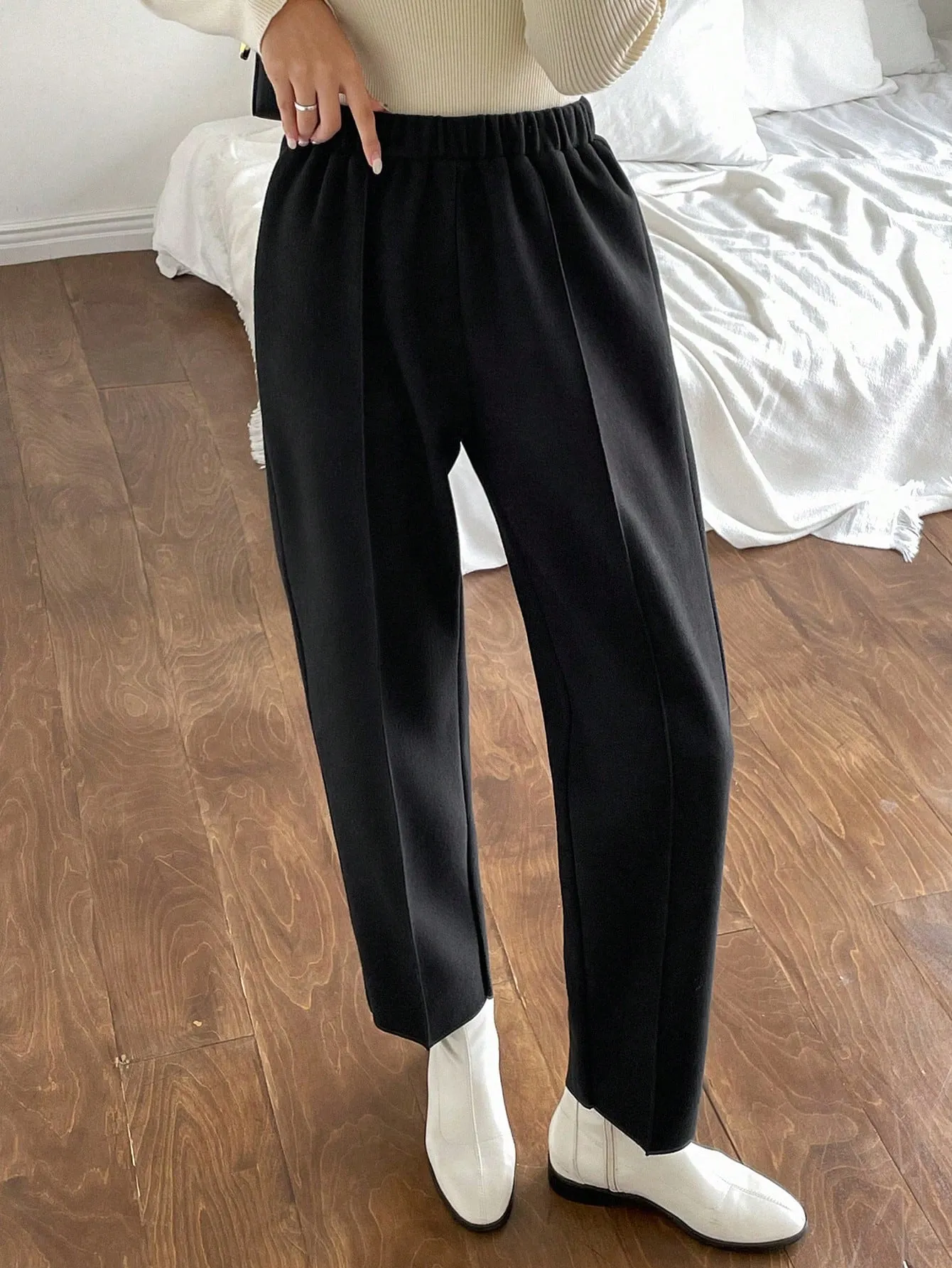 Wool High Waist Seam Detail Pants