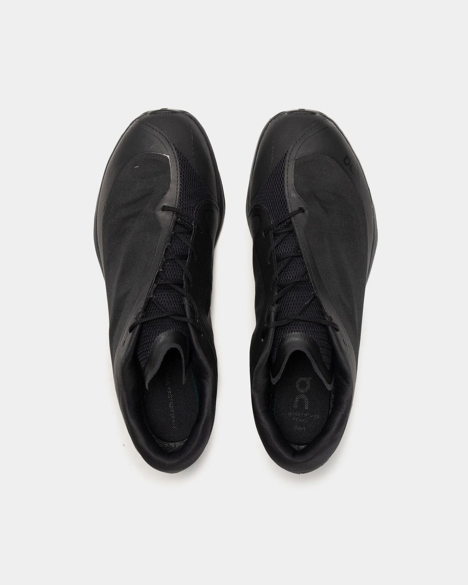 x PAF Cloudventure Peak All Black